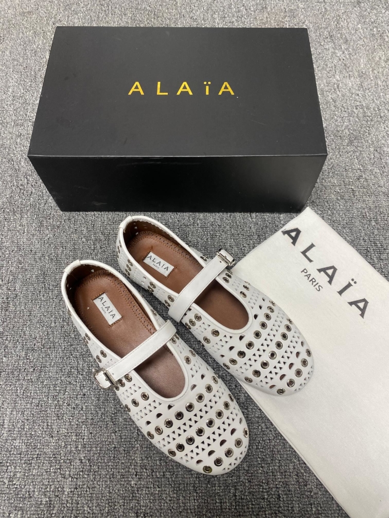 Alaia Flat Shoes
